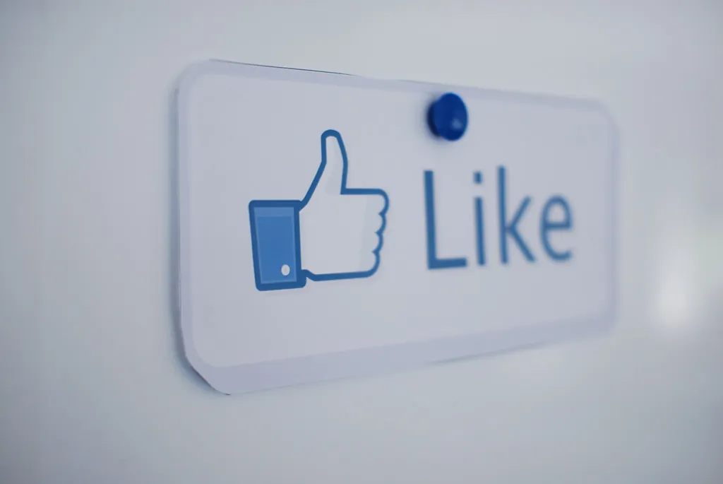 Chen Nut Like Facebook Vao Wordpress